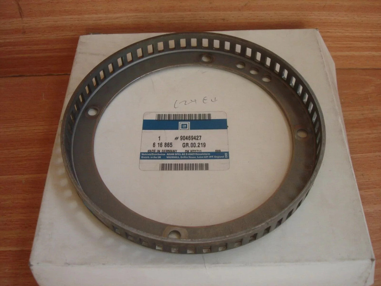 Ignition Timing Wheel Pulse Generator fits Opel Vauxhall Petrol 90469427 Genuine View Front