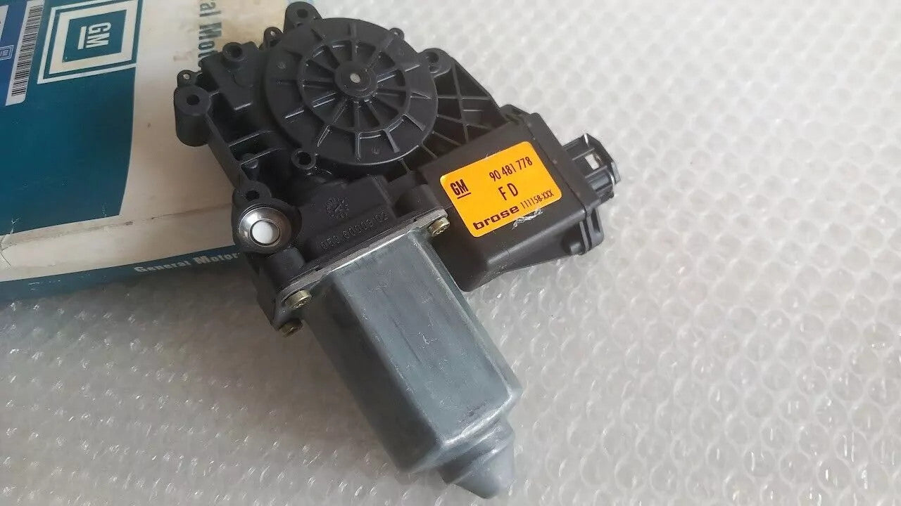 Window Motor Front Right fits Opel Vauxhall Corsa B F08 90481778 Genuine View Front