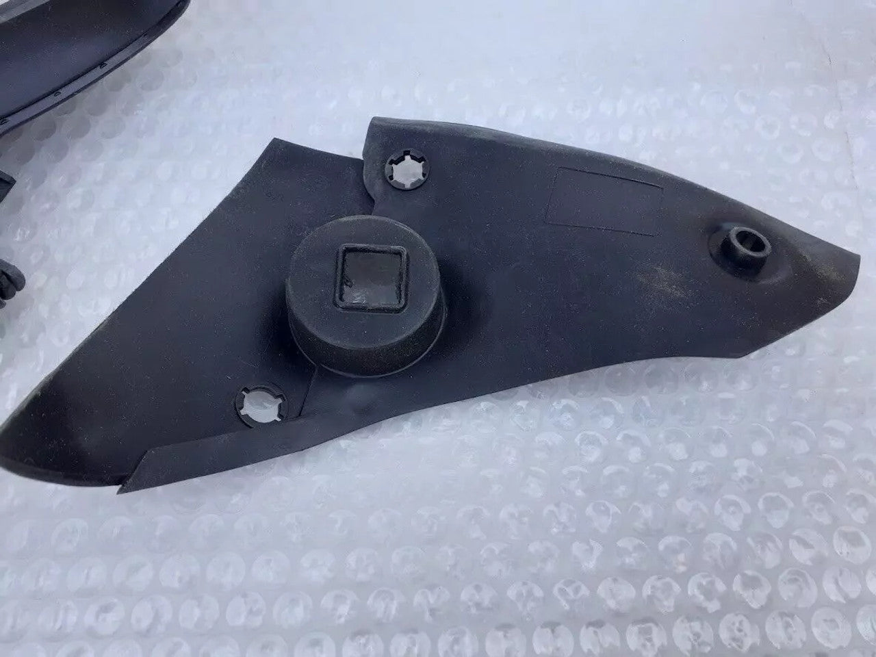 Wing Mirror Repair Kit Right RHD fits Opel Vauxhall Corsa B 90482046 Genuine View Left