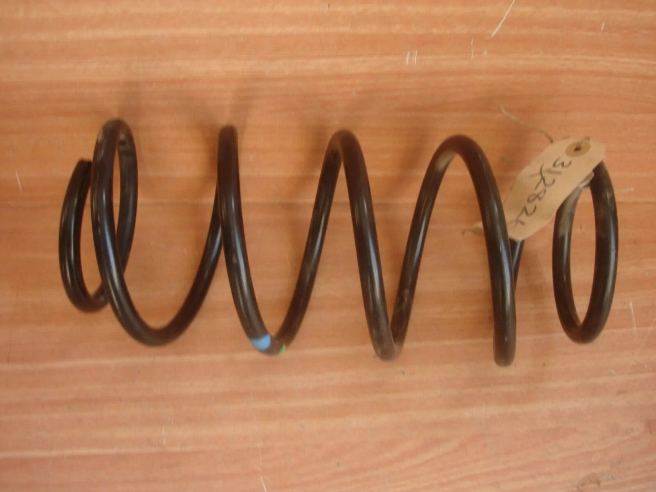 2x Coil Springs Set Front fits Opel Vauxhall Astra F 90486220 Genuine View Front