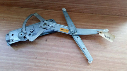 Window Regulator Front Left fits Opel Vectra A Vauxhall Cavalier 90487556 Genuin View Front