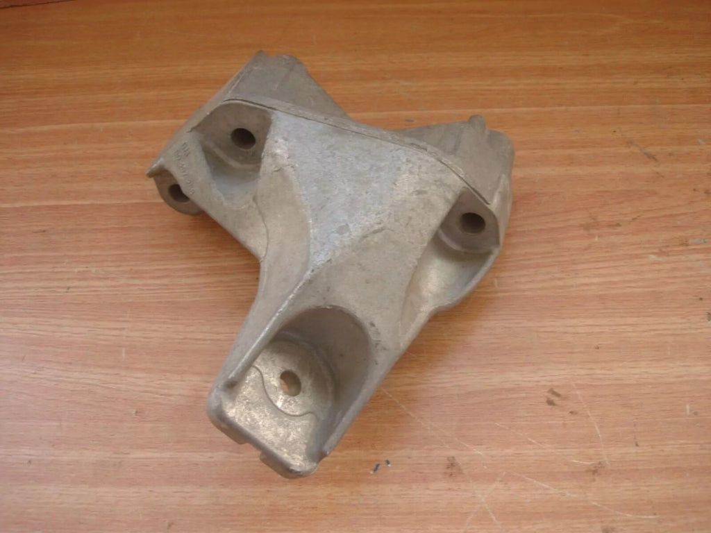 Engine Mount Bracket Right fits Opel Vauxhall Vectra B 90497256 Genuine View Rear