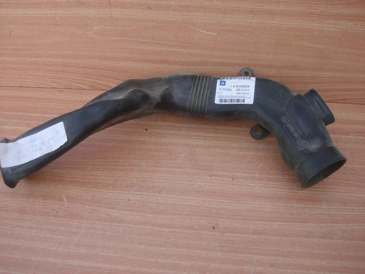 Air Intake Tube fits Opel Vauxhall Vectra B 1.6 90499628 Genuine View Front