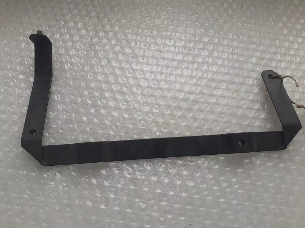 Oil Cooler Bracket fits Opel Vauxhall Astra F 1.7 Diesel 90501462 Genuine View Right