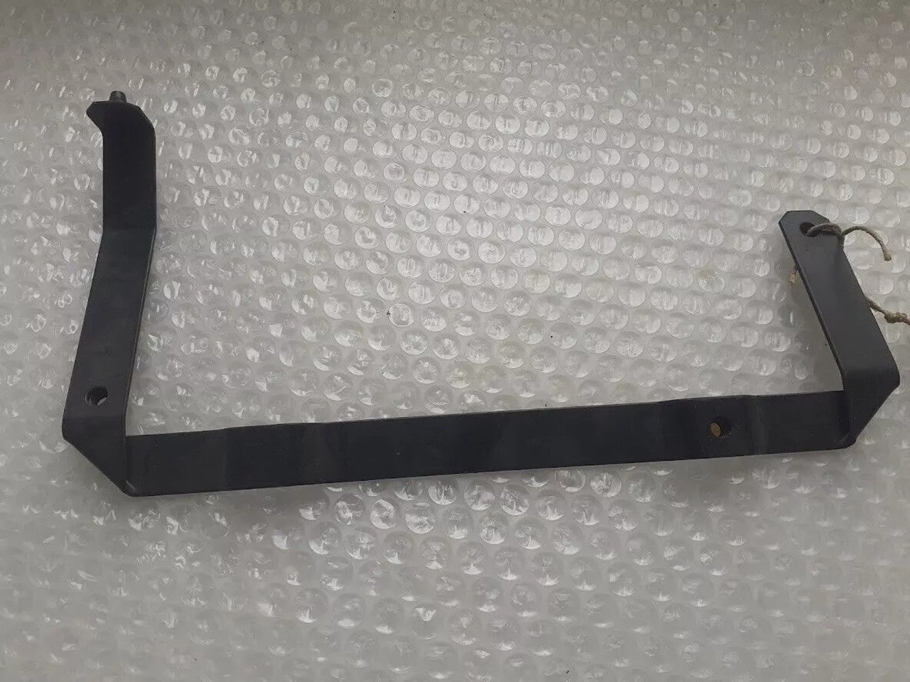 Oil Cooler Bracket fits Opel Vauxhall Astra F 1.7 Diesel 90501462 Genuine View Right