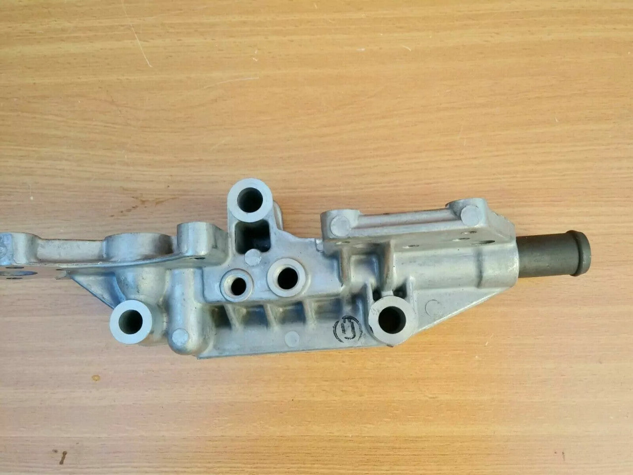 Bracket Ignition Coil fits Opel Calibra Omega B Vauxhall Cavalier Astra F GSi 90501824 View Right