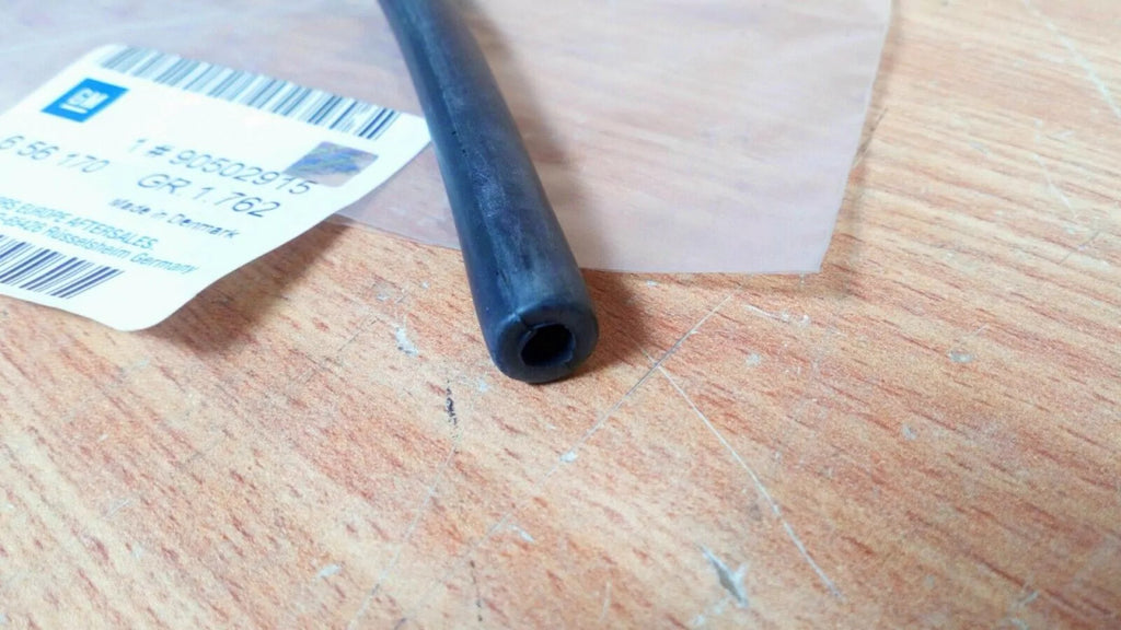 Hose Fuel Evaporation to Throttle fits Opel Vauxhall Astra F GSi Calibra Genuine 90502915 View Right