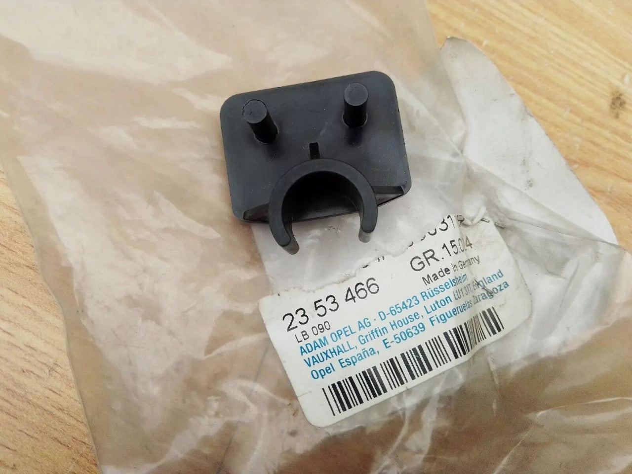 2x Parcel Shelf Clip fits Opel Vauxhall Vectra B 90503119 Genuine View Front