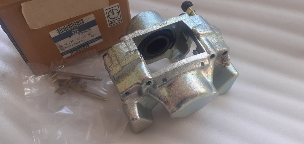 Caliper Rear Right fits Opel Vauxhall Omega B 90509205 Genuine View Front