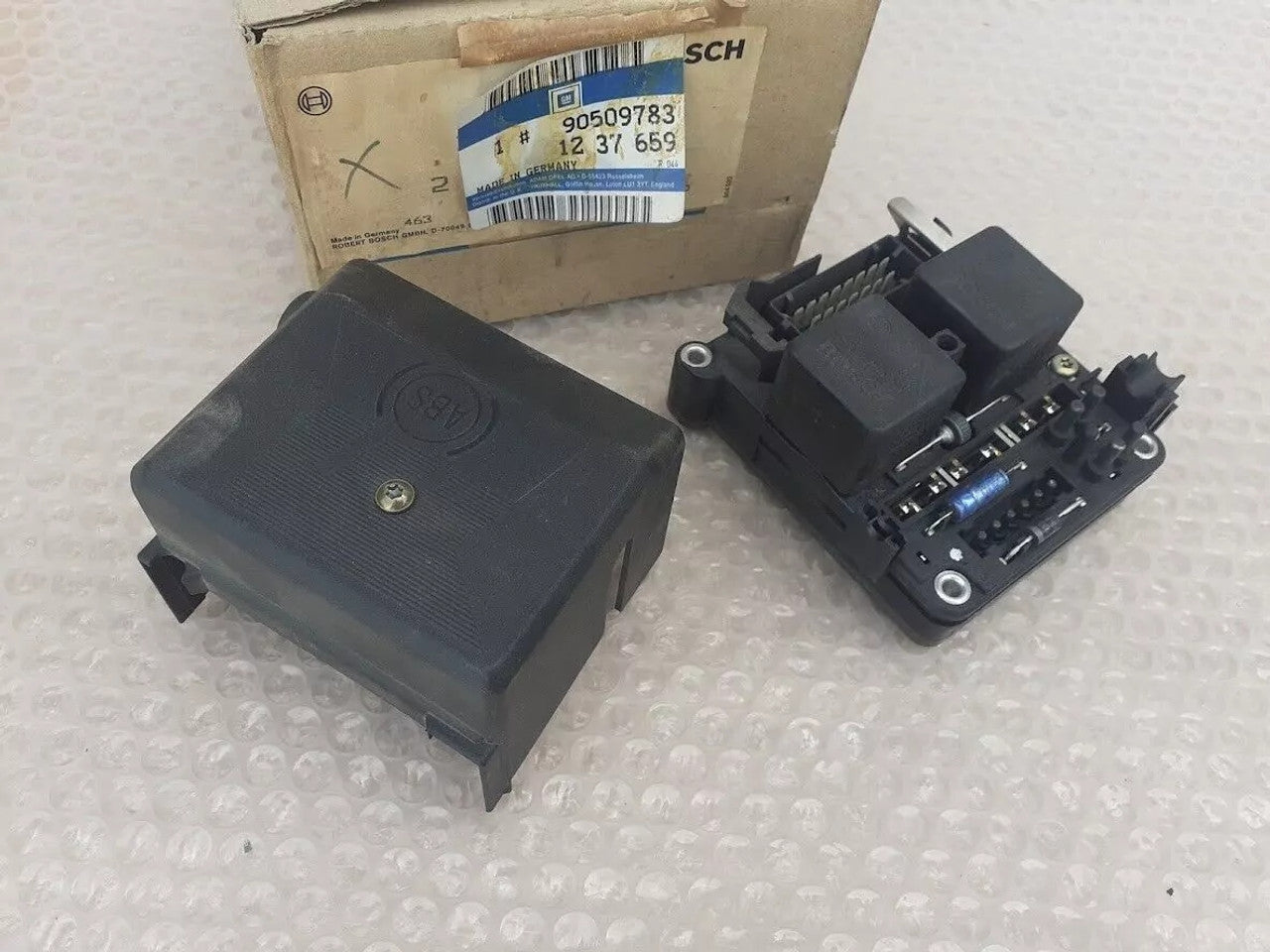 ABS Control Module fits Opel Vauxhall Calibra Vectra A Cavalier Astra F 90509783 View Front