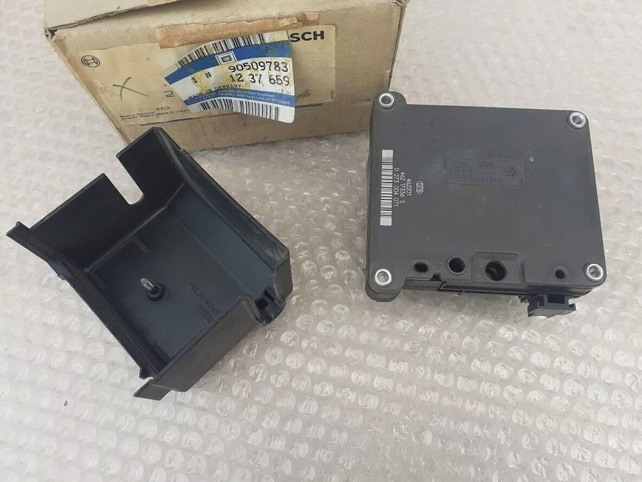 ABS Control Module fits Opel Vauxhall Calibra Vectra A Cavalier Astra F 90509783 View Left