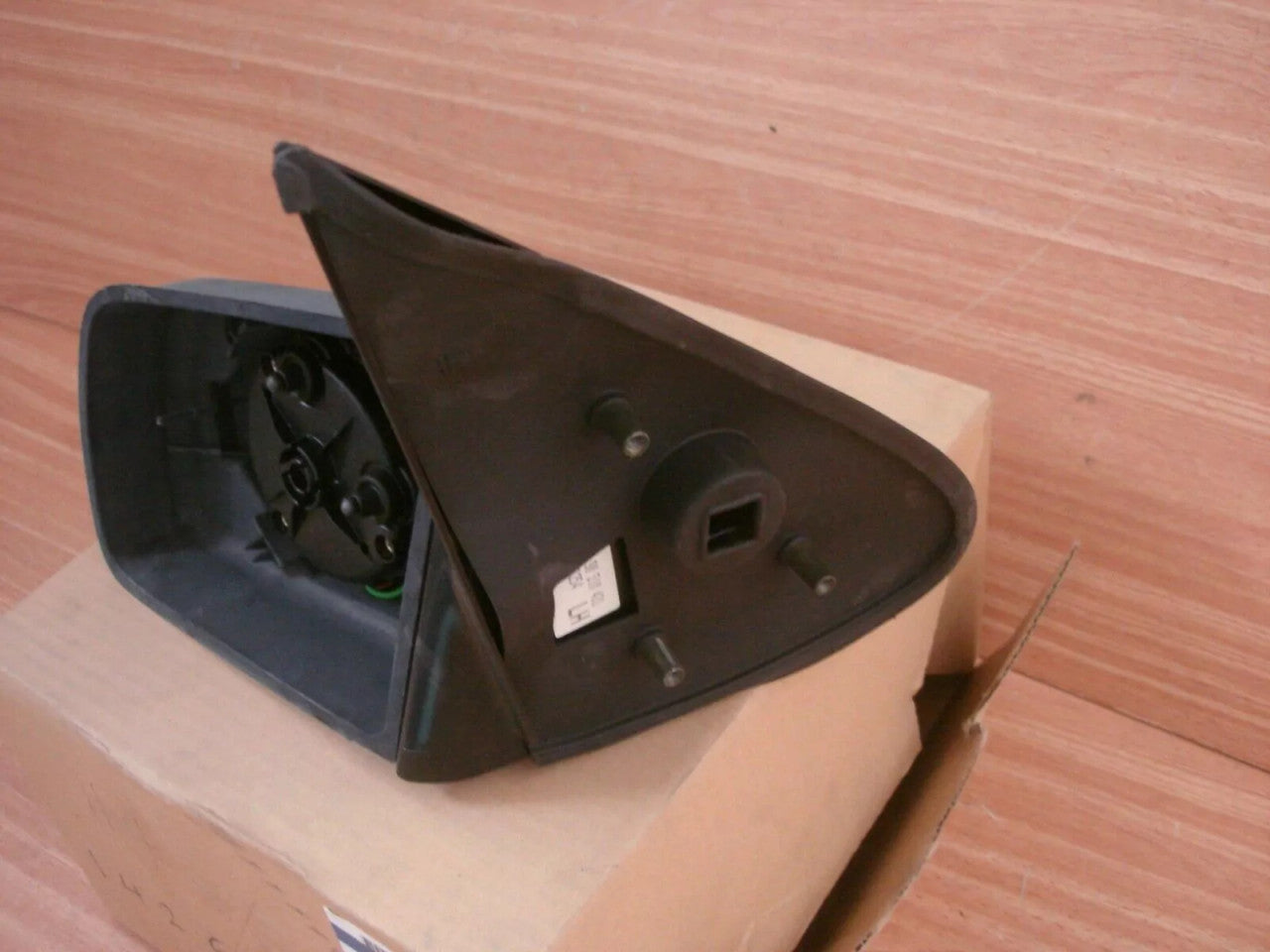 Wing Mirror Left fits Opel Vectra A Vauxhall Cavalier 90510431 Genuine View Right