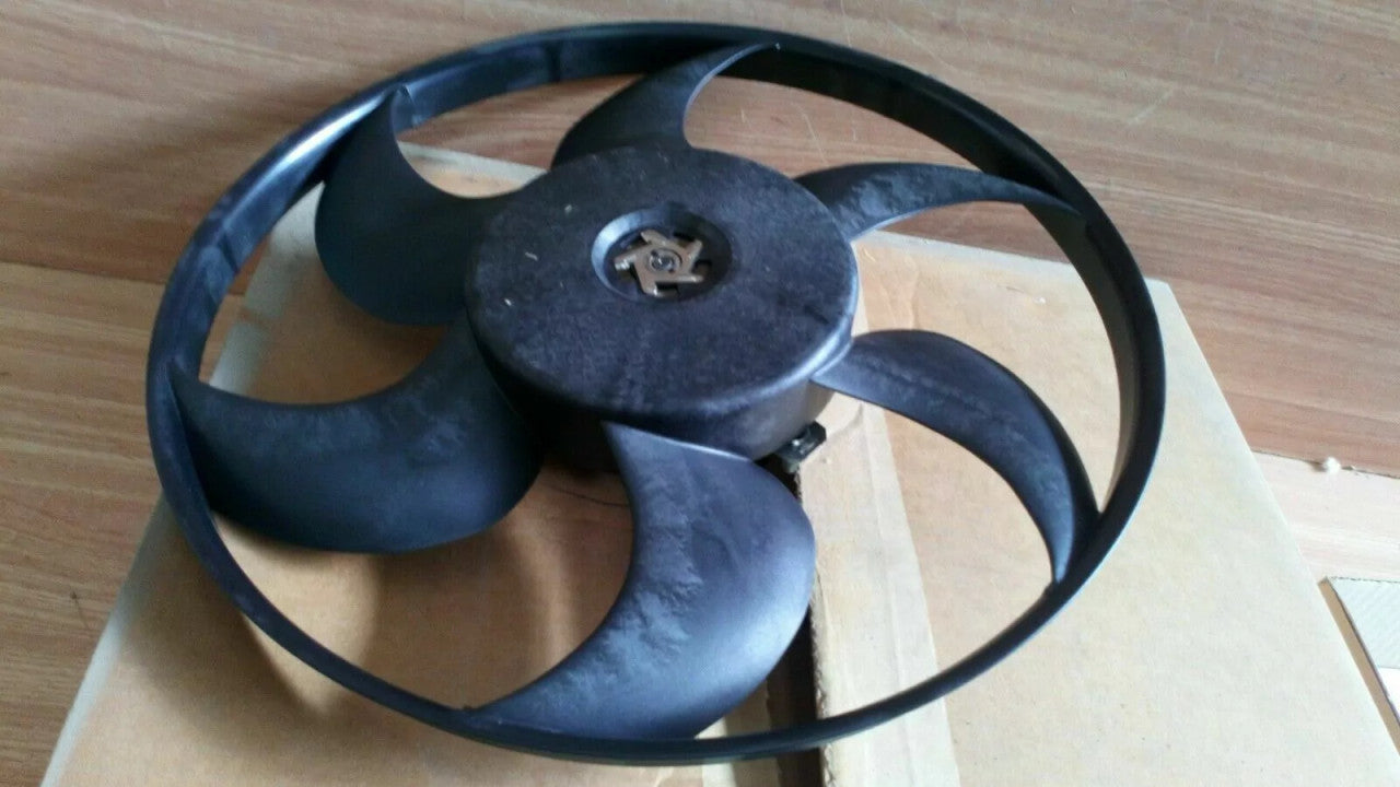 Cooling Fan & Motor fits Opel Vauxhall Omega B X25XE X30XE 90510673 Genuine View Front