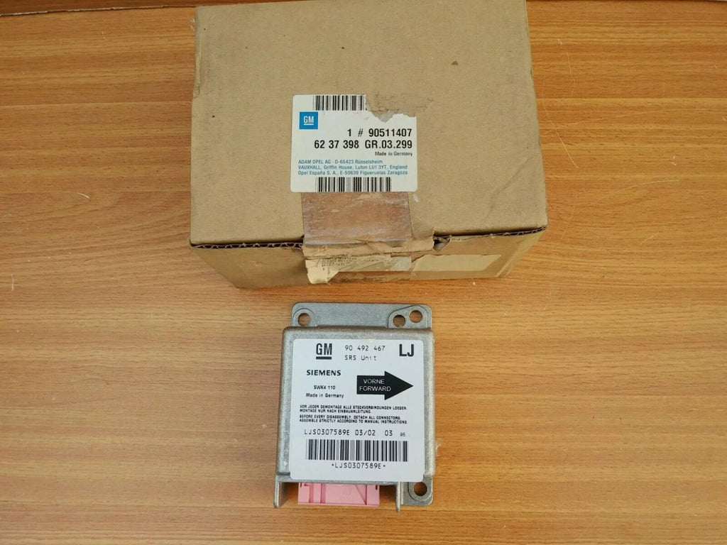 ECU Control Unit IDENTIFY LJ fits Opel Vauxhall Omega B 26 Connections Genuine 90511407 View Front