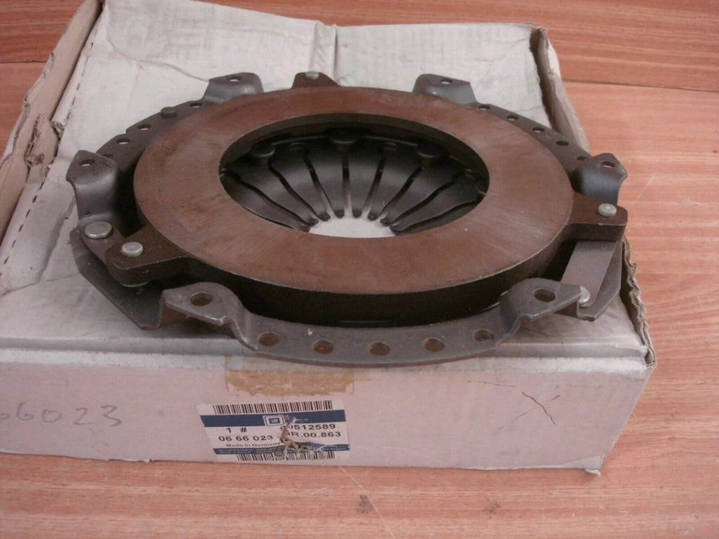Pressure Plate fits Opel Kadett E Ascona C Vauxhall Cavalier 16D 16S Genuine 90512589 View Rear