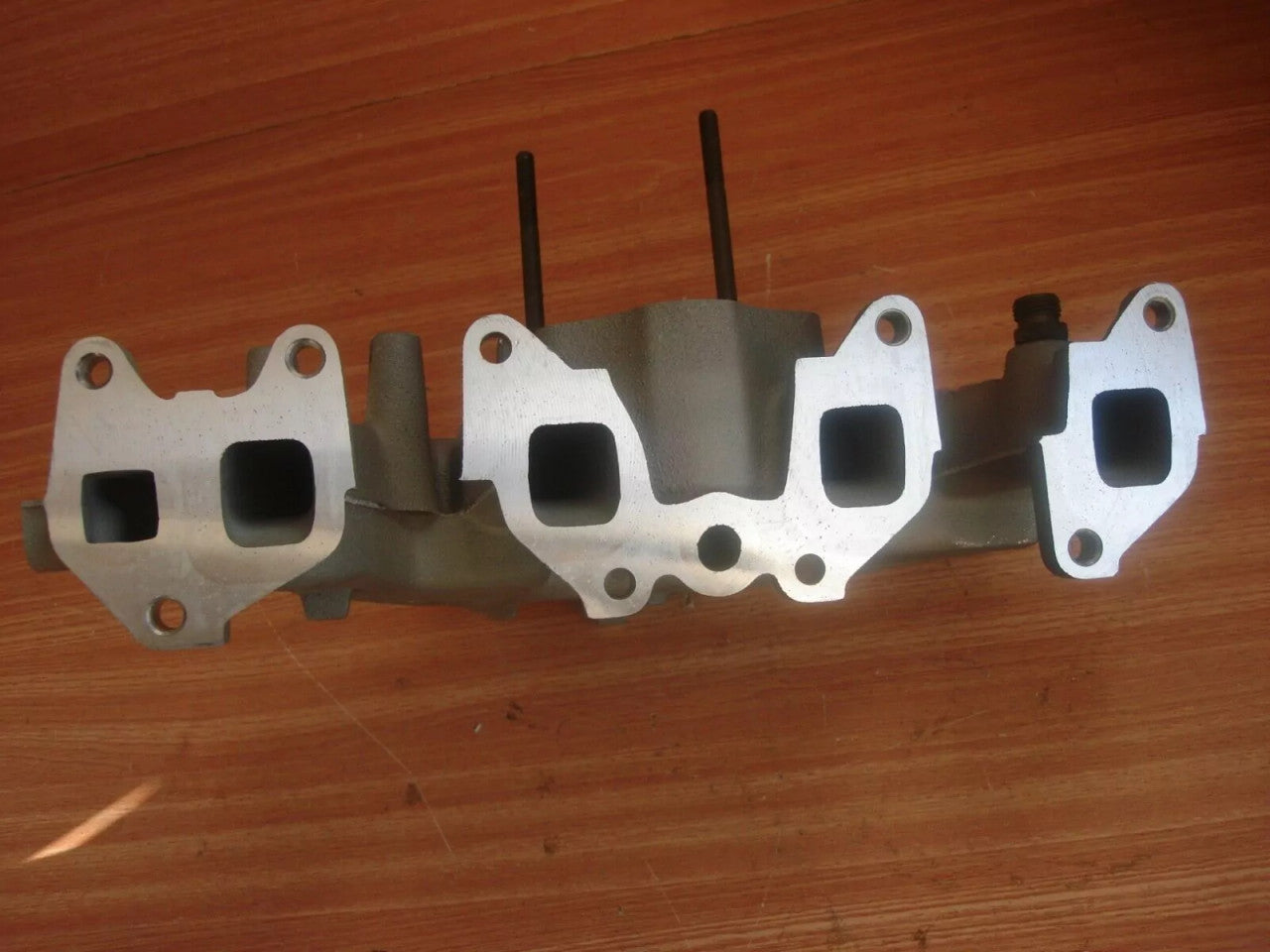 Intake Manifold fits Opel Vauxhall Astra F Vectra B Corsa B X14NZ X14SZ X16SZR 90512728 View Rear