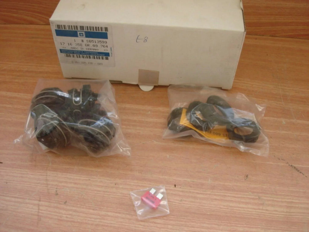 Parking Sensors Pilot Installation Kit fits Opel Vauxhall Astra G 90513599 View Front