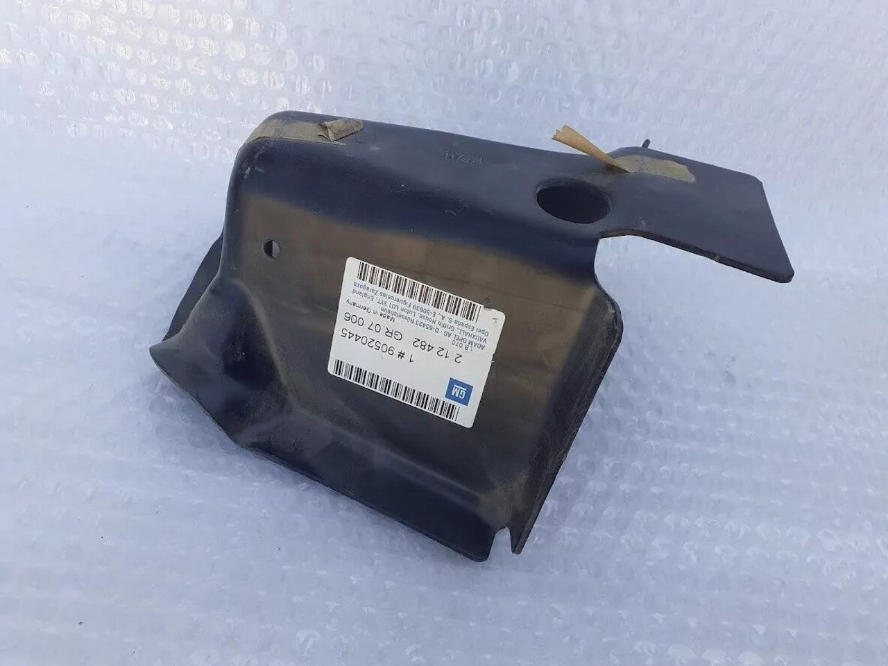 Crossmember Bracket Front Left fits Opel Vauxhall Astra G Zafira A 90520445 View Front