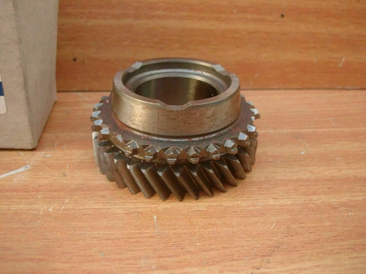 Manual Transmission 4th Gear F13 35 teeth fits Opel Vauxhall 90523115 Genuine View Rear