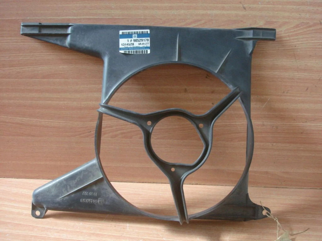 Engine Fan Shroud Cowl fits Opel Vauxhall Astra F Classic 90529178 Genuine View Front
