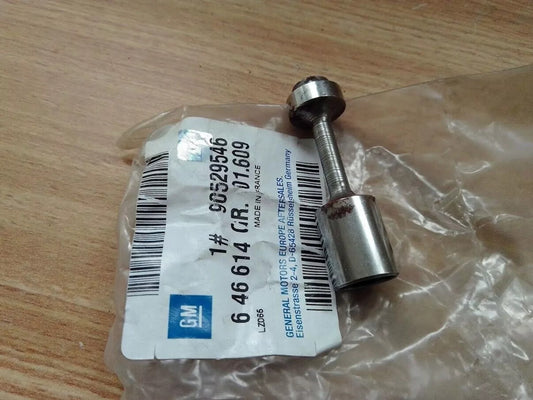 Oil Pump Regulating Pressure Valve fits Opel Vauxhall 90529546 Genuine View Front