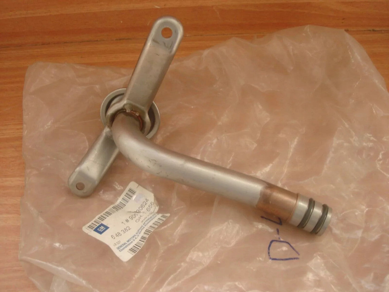 Oil Pump Tube Suction fits Opel Vauxhall Astra F G X17DTL 90530624 Genuine View Front