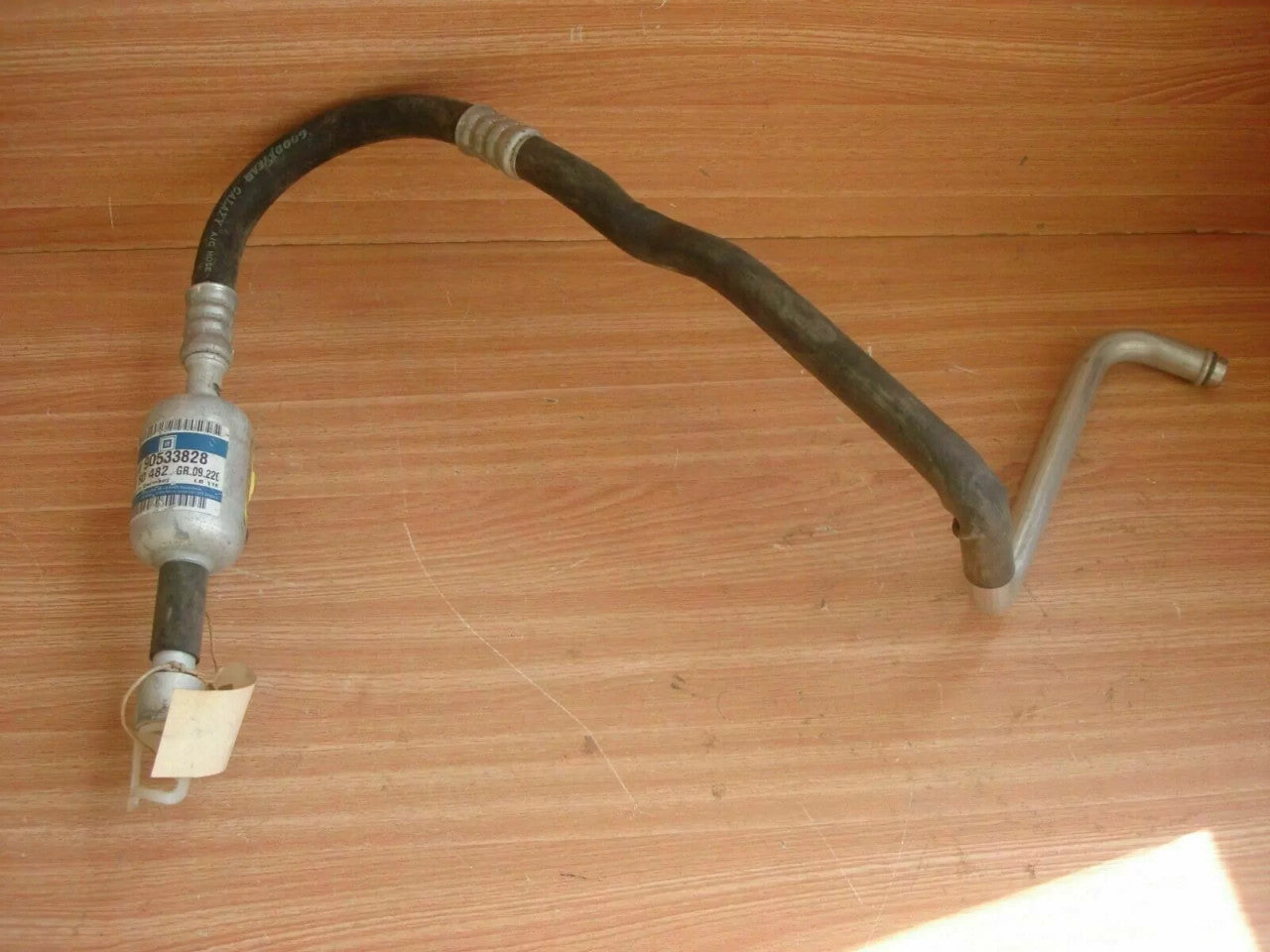 Air Condition Pipe fits Opel Vauxhall Corsa B X12XE RHD 90533828 Genuine View Front