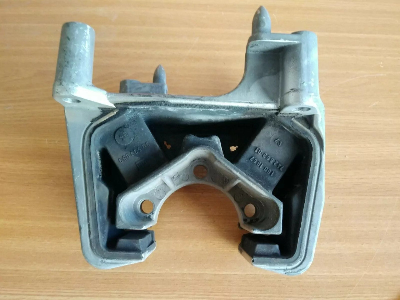 Engine Mount fits Opel Vauxhall Vectra B Diesel Rear A/T X17DTL 90539069 Genuine View Left