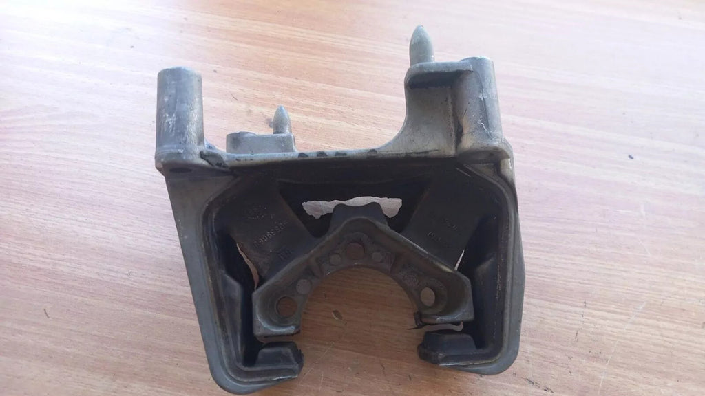Engine Mount fits Opel Vauxhall Vectra B Diesel Rear A/T X17DTL 90539069 Genuine View Close Up Right