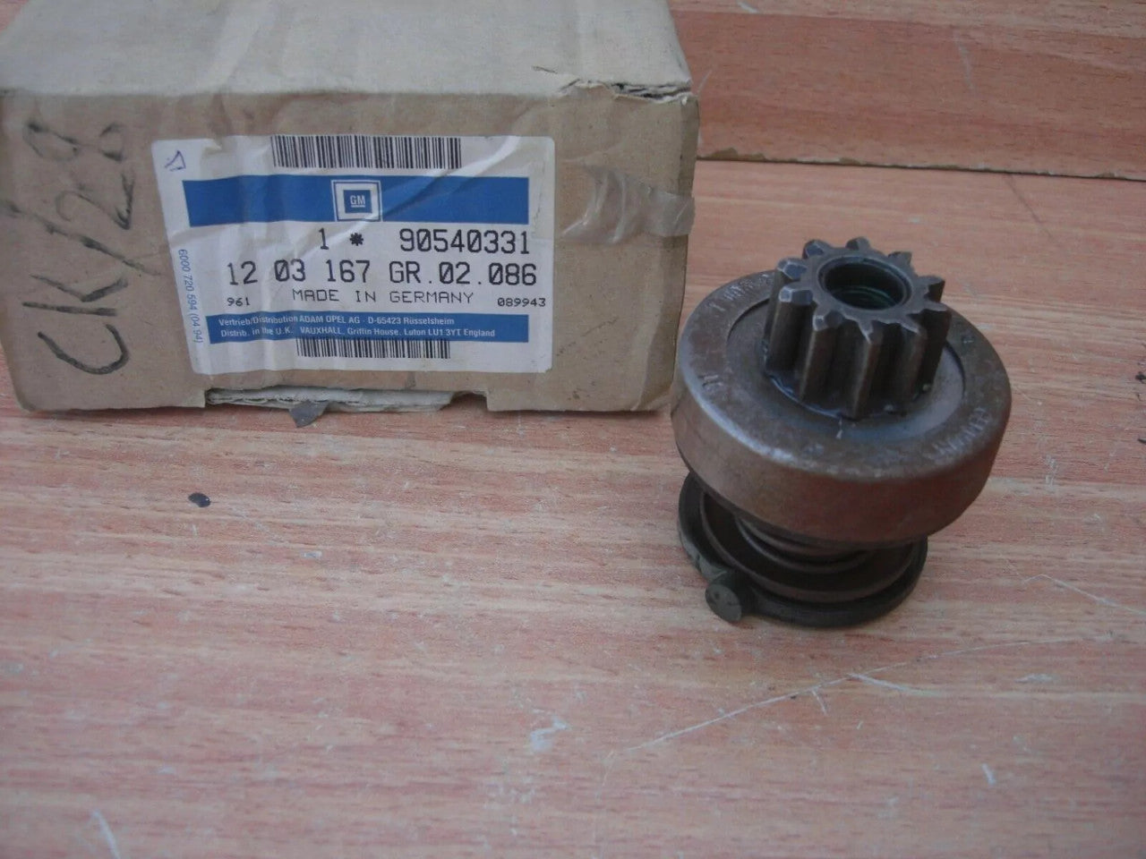 Starter Pinion fits Opel Vauxhall Omega B Frontera B Diesel 90540331 Genuine View Front