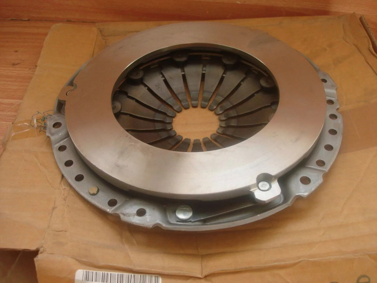Pressure Plate fits Opel Vauxhall Vectra B Astra G X20DTL X20DTH Y20DTL Genuine 90541941 View Rear