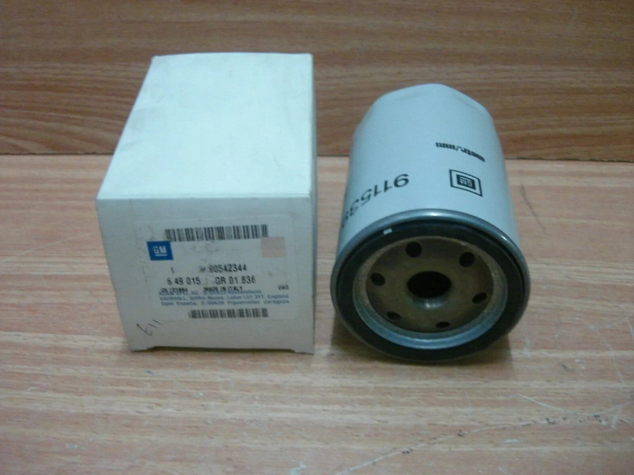 Oil Filter fits Opel Vauxhall Frontera A 25TD 90542344 91153945 Genuine View Rear