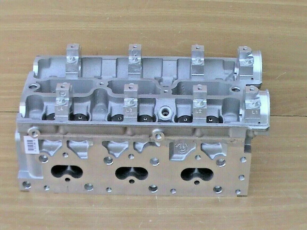 Cylinder Head fits Opel Vauxhall V6 X25XE Y26SE 90542758 Genuine View Close Up Rear