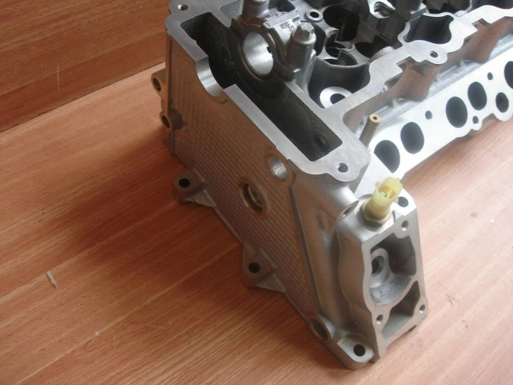 Cylinder Head fits Opel Vauxhall X20DTL Y20DTL Y20DTH X20DTH 90543620 Genuine View Lower