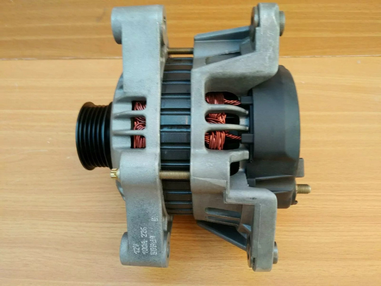 Alternator fits Opel Vauxhall Corsa B X10XE X12XE 12v 100amp 90543910 Genuine View Left