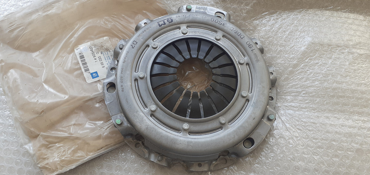 Clutch Pressure Plate fits Opel Vauxhall 90544038 90375665 Genuine View Front