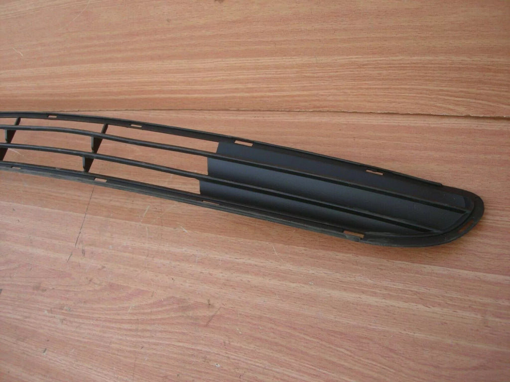 Grille Air Intake Front fits Opel Vauxhall Corsa B 90546548 Genuine View Left