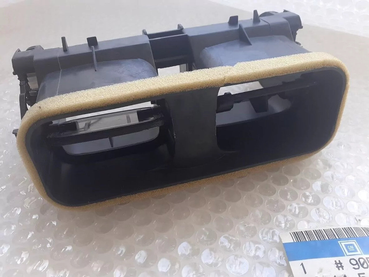 Housing Air Vent fits Opel Vauxhall Astra G 90560344 Genuine View Right