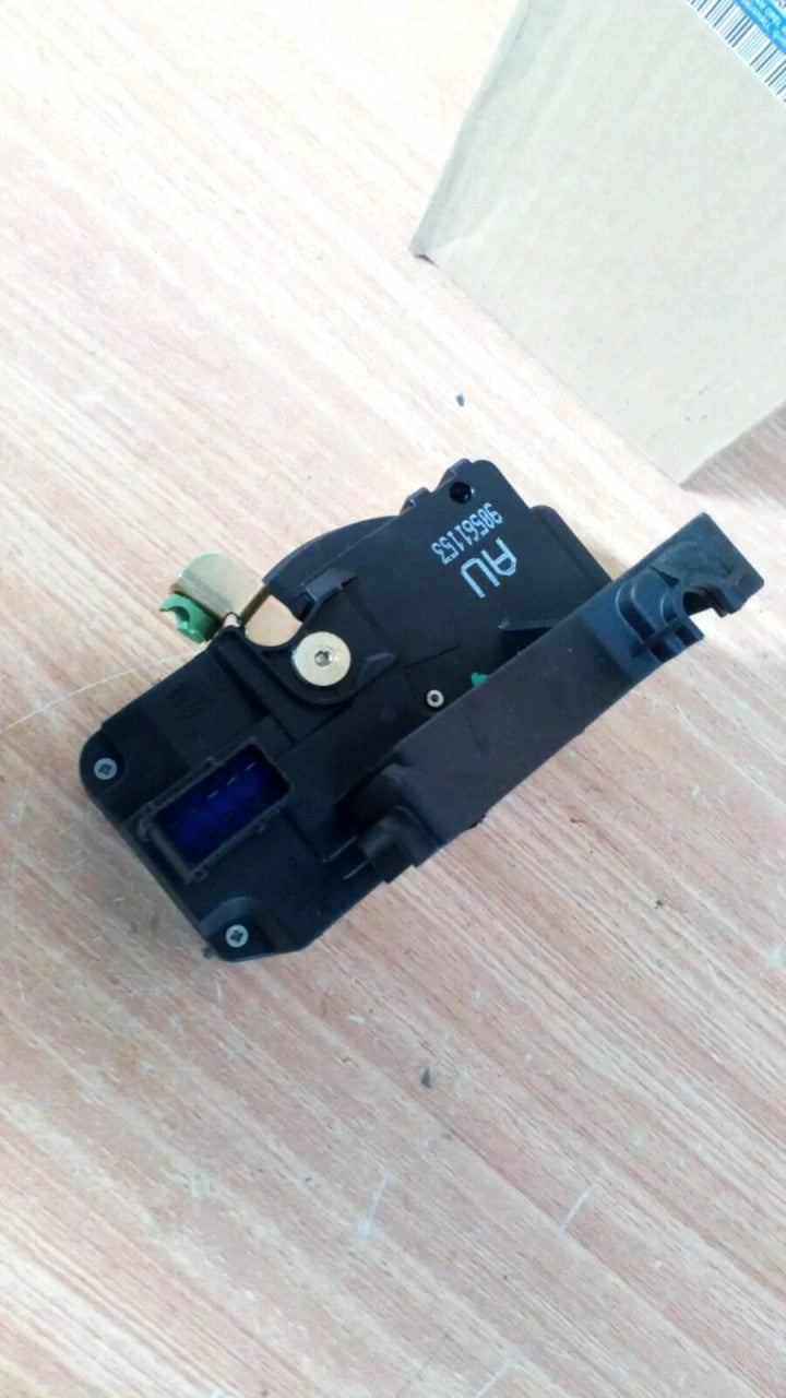 Door Lock Front Left RHD fits Opel Vauxhall Astra G Zafira A 90561153 Genuine View Rear