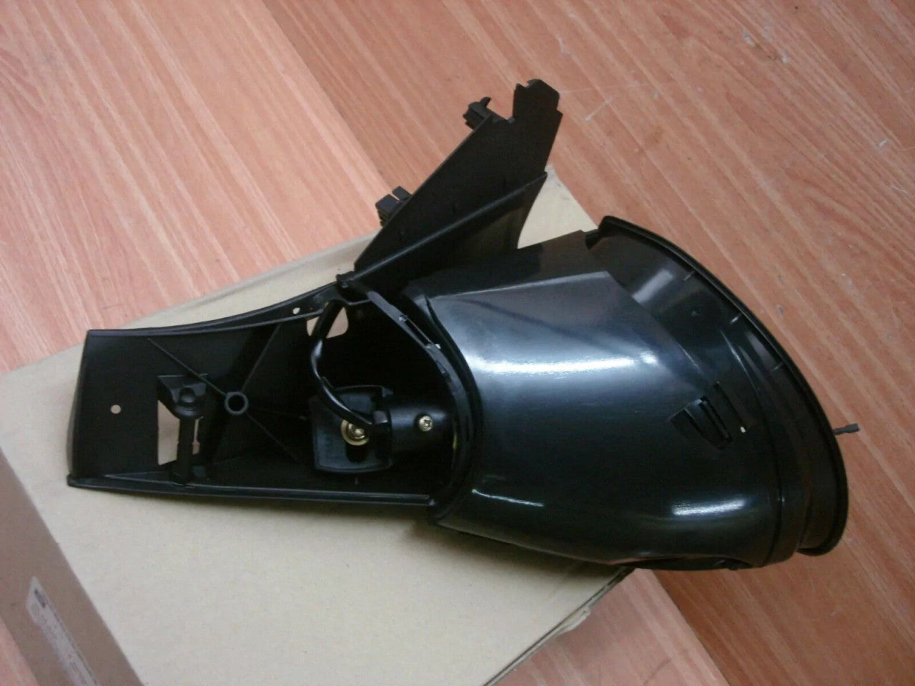 Wing Mirror Left fits Opel Vauxhall Vectra B 90568439 Genuine View Upper