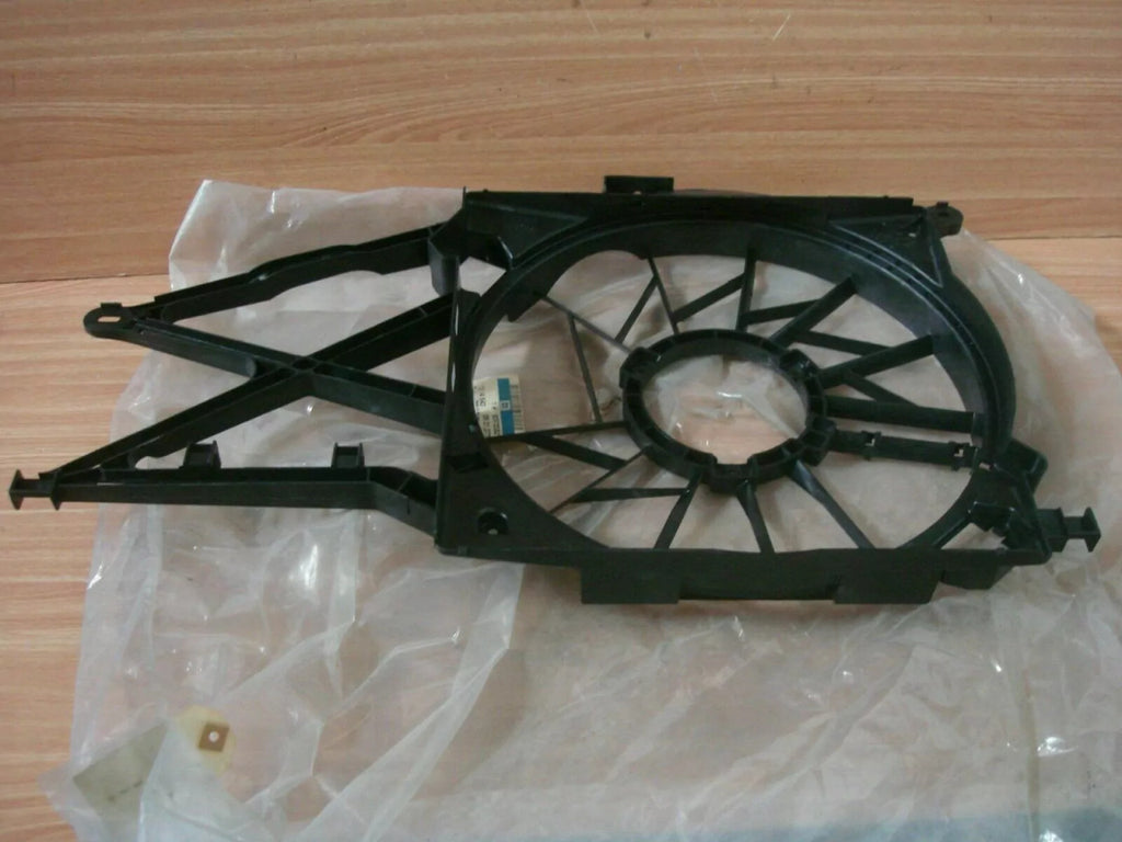 Engine Fan Shroud Cowl fits Opel Vauxhall Astra G 90572582 Genuine View Front