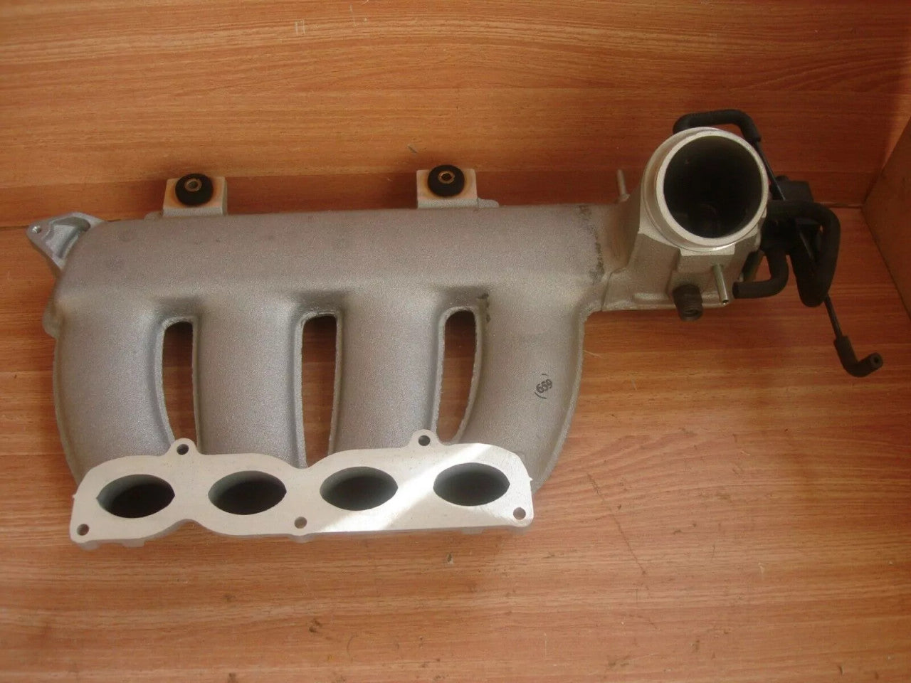 Intake Manifold Upper fits Opel Vauxhall Corsa B X14XE C14SEL 90573796 Genuine View Front
