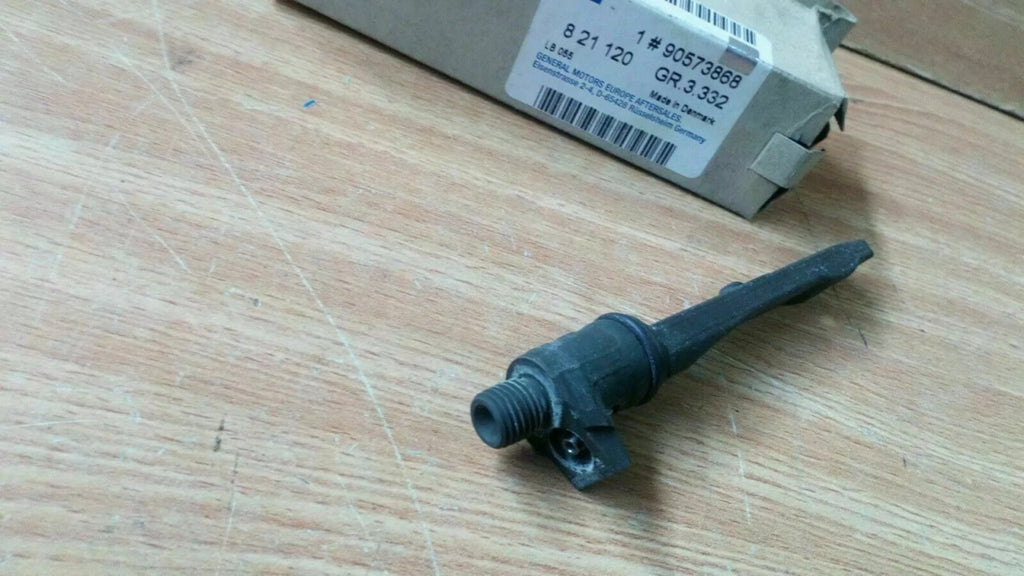 Fuel Injector Nozzle Holder fits Opel Vauxhall X20 X22 Y20 Y22 90573868 Genuine View Rear