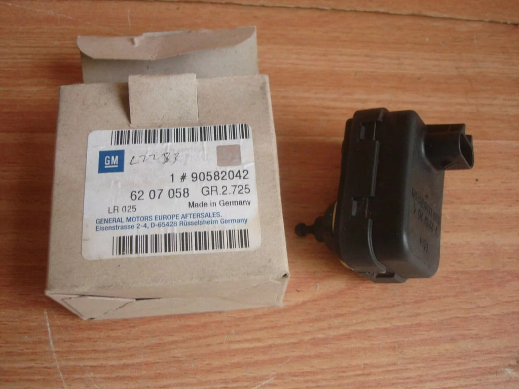 Headlight Levelling Motor fits Opel Vauxhall Zafira A F75 90582042 Genuine View Front