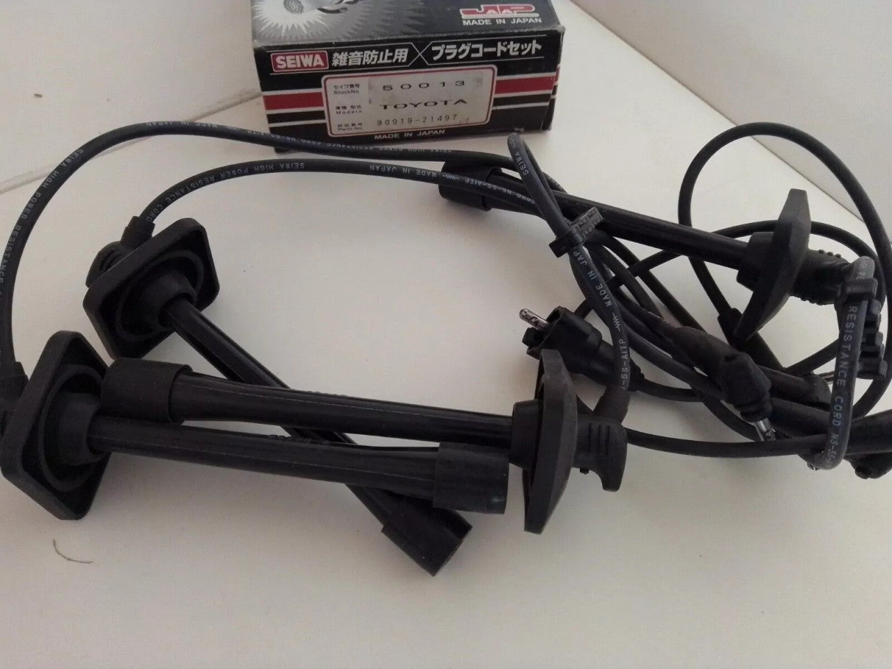 Ignition Wires Set fits Toyota Vista Camry Aurion SV32 SV33 SV35 90919-21497 View Rear