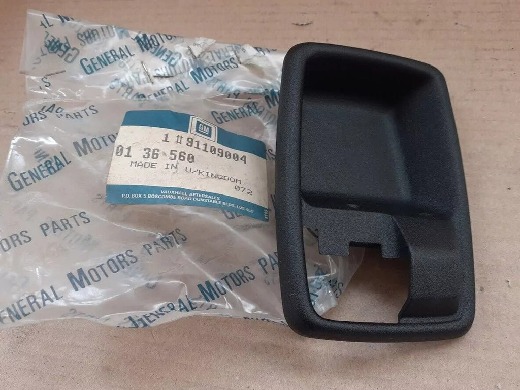 Door Handle Bezel Front Right fits Opel Vauxhall Frontera A Euromidi Isuzu WFR 91109004 View Front