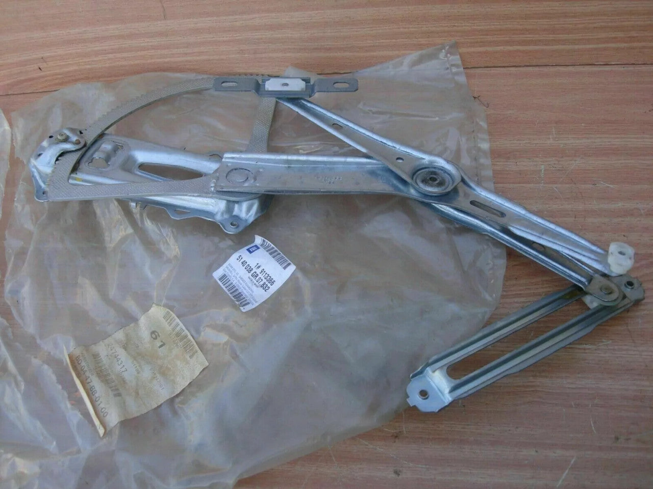 Window Regulator Manual Front Right fits Opel Vauxhall Corsa C 9113366 Genuine View Right