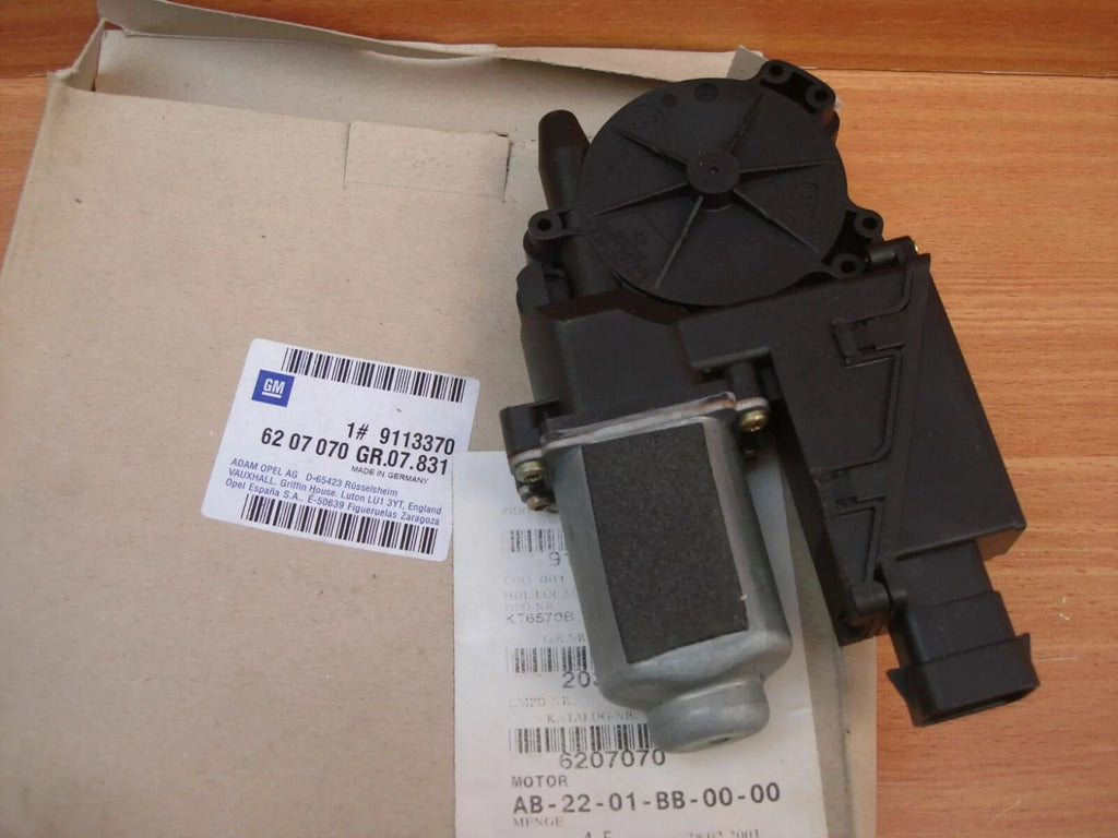 Motor Window Front Right fits Opel Vauxhall Corsa C F68 9113370 Genuine View Rear