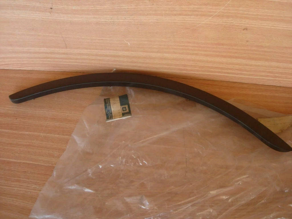 Moulding Rear Door Extension Left fits Opel Vauxhall Frontera A 91142251 Genuine View Front