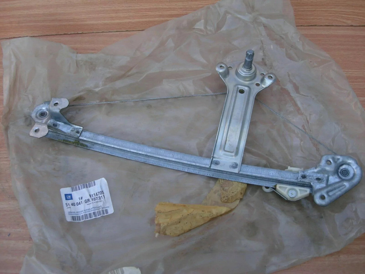 Window Regulator Rear Left fits Opel Vauxhall Corsa C 9114705 Genuine View Rear